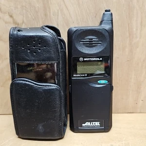 Vintage Motorola MicroTAC/650 Flip Cell Phone & antenna Not tested Parts AS IS - Picture 1 of 8