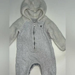 Converse Baby Junge Strampler Overall Größe 9M - Bild 1 von 5