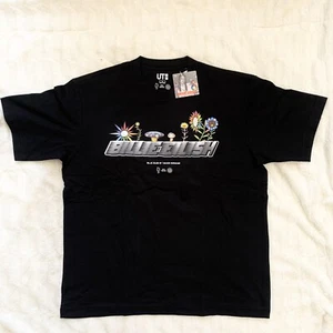 Uniqlo BILLIE EILISH by TAKASHI MURAKAMI UT Black T-Shirt IN HAND SZ MEDIUM - Picture 1 of 5