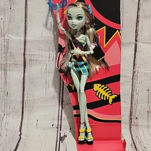 Monster High Frankie Stein Gloom Beach Fashion Doll Complete Sunglasses Purse - Picture 1 of 15