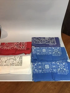 Vintage Lot Of 5 Multicolor Paisley Bandanas Handkerchief USA 3 Fast Color + - Picture 1 of 11