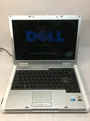 Dell Inspiron 640m Laptop For Parts/Repair Boots Keyboard Broken NO HDD/RAM JR - Image 1 of 4