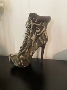 womens just fab camo ankle boots sz 8.5 - Picture 1 of 6