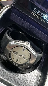Orologio donna anni 90 mai indossato SEIKO Arctura Kinetic data 3M22-0D49 con scatola originale - Foto 1 di 7