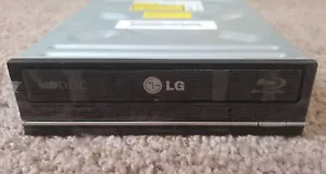 LG UH12NS29 12X Blu-ray Combo Drive BD-ROM 16X DVD-ROM 48X CD-ROM SATA Internal - Picture 1 of 2