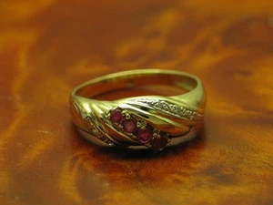 14kt 585 Anillo Oro Amarillo con Diamante & 0,14ct Rubí Guarnición/2,7g/Anillo - Imagen 1 de 6