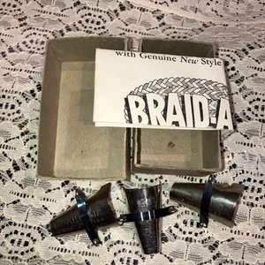 Vintage NewStyle Braid Aid 3 Way Rug Braiders w/ Original Box & Instruc. USA - Picture 1 of 4