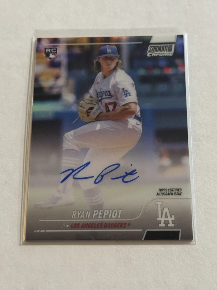 Rays Ryan Pepiot 2022 Topps Stadium Club Chrome RC Autograph #SSCUA-RPE - Image 1 of 1