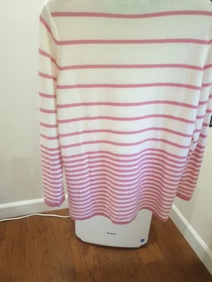 NEIMAN MARCUS Women 100% Cashmere Sweater CrewNeck Pullover Cream/Pink Striped L - Image 1 of 4