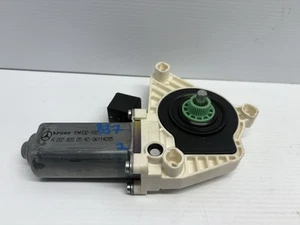 10-20 Mercedes W212 E350 E550 Front Left Window Regulator Motor 2078200542 OEM - Picture 1 of 5