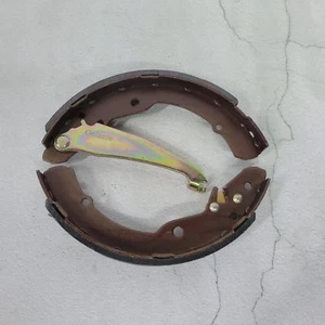 Gelacie Rear Brake Linings & Shoe Kit Fits Hyundai Elantra Tiburon #5830529A10 - Picture 1 of 7