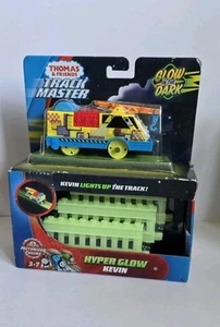 Hyper Glow Kevin Thomas & Friends - Thomas the Tank Engine - Trackmaster - Nuevo - Imagen 1 de 6