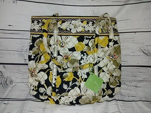 Vera Bradley Urlaub Beuteltasche Hartriegel Handtasche nicht mehr produziert Blumenmuster neu mit Etikett NEU - Bild 1 von 3