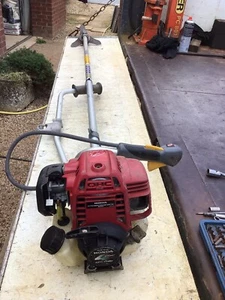 Honda UMK425E Strimmer Breaking For Parts - Please Read The Description - Picture 1 of 7