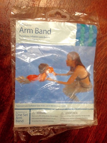 INFLATABLE ARM BAND FOR AGE 3 + APPROX DEFLATED SIZE 9