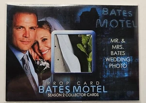 Bates Motel Prop SDBP4 Wedding Photo Comic Con SDCC Picture Variant Trading Card - Picture 1 of 3