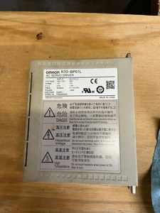 Omron AC Servo Driver R7D-BP01L - Picture 1 of 3