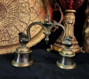 Antike Messing Handarbeit Doppelglocke Ghanti mit 3 Nandi - Vintage Handglocke - Bild 1 von 10