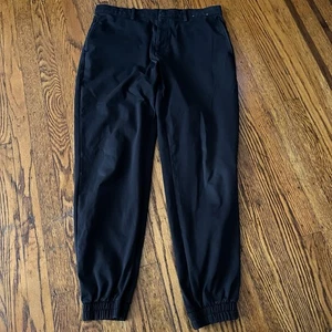 Uniqlo EZY Ankle Jogger Pants Stretch M (33x28) Black Elastic Waist Drawstring - Picture 1 of 12