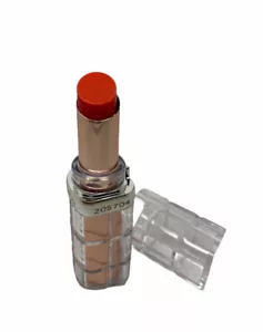 Rossetto L'Oreal Paris Colour Riche Shine 102 anguria paffuto - Foto 1 di 5