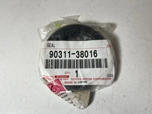 Genuine OEM Toyota 90311-38016 Transfer Case Output Shaft Seal 84-95 4Runner NOS - Picture 1 of 2