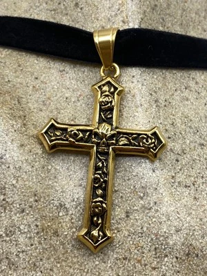 Colar pingente cruz vintage caveira ouro rosa aço inoxidável - Imagem 1 de 4