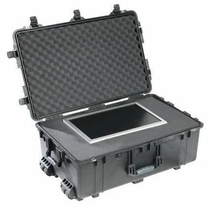 Pelican 1650 Protector Case with Foam - Black