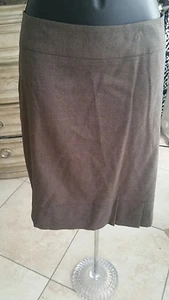 The Limited Collection - Brown fine check pencil skirt, pleated hem, size 12 - Bild 1 von 3