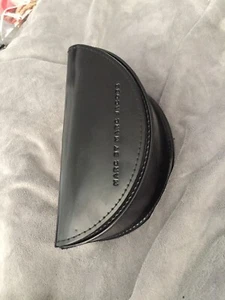 Estuche para gafas de sol Marc Jacobs negro - Imagen 1 de 12