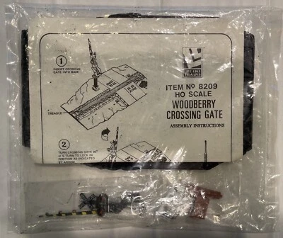 Trenes realistas escala HO Woodberry Crossing Gate Artículo # 8209 NUEVO EN BOLSA SELLADA Foto 1 de 4