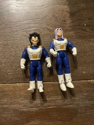 Figura de acción DragonBall Z Vegeta 2003 JAKKS Pacific Irwin y Future Trunks lote 2 Foto 1 de 4