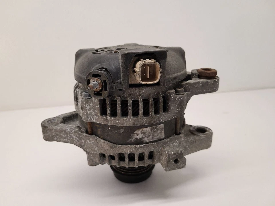 Alternador SCION XD 2008-2014 100 amperios 2706037041 08-14 Foto 1 de 4