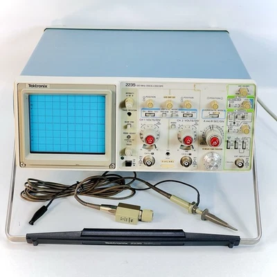 Osciloscopio TEKTRONIX 2235 AN/USM488 100 MHz + Sonda P6105A y cable de alimentación - FUNCIONA Foto 1 de 4