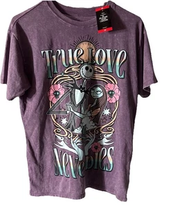 Disney's the night before Christmas T-shirt Womens Extra Small NWT - Picture 1 of 2