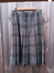 Vintage Fletcher Jones Check Wool Skirt - No Size Tag - Will fit Size 12 - Picture 1 of 7