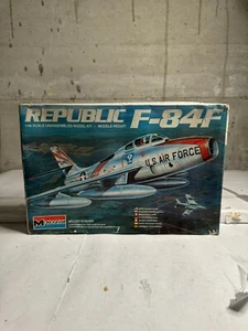 Monogram 1 48 Republic F-84F Kit modello aereo scatola - Foto 1 di 1