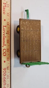 Ertl 1/32 Diecast Metal Hay Bale Trailer - Picture 1 of 5