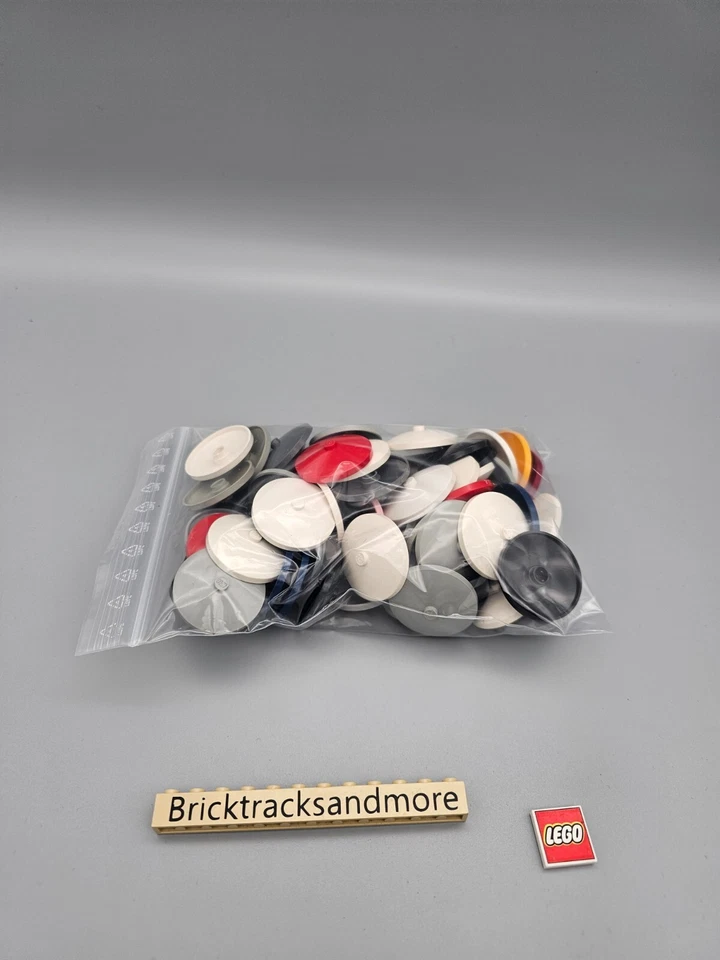 Lego® 3960 Dish 4 x 4 Inverted (Radar) with Solid Stud Konvolut 70g ca. 50 Stk - Bild 1 von 1