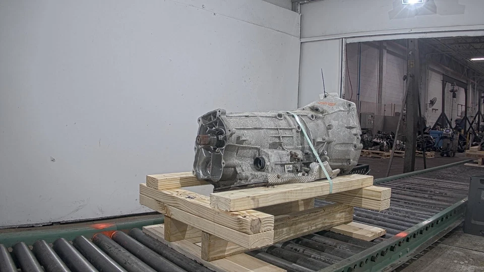 Used Automatic Transmission Assembly fits: 2011 Bmw 328I AT 6 Speed AWD Grade B - Imagem 1 de 4