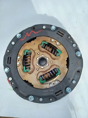 2020 Toyota Corolla 1.8 Petrol Hybrid X2ZR-E22U. Flywheel & Clutch 1C041952 - Image 1 of 3