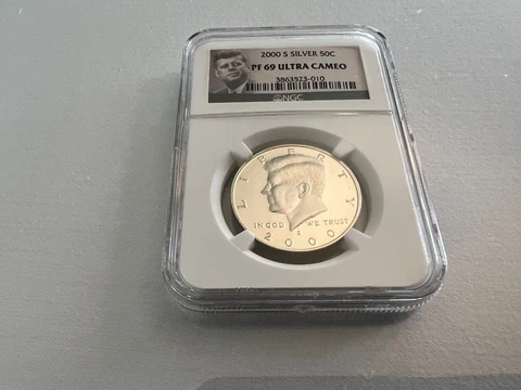 2000-S SILVER KENNEDY HALF DOLLAR NGC PF69 ULTRA CAMEO (PORTRAIT LABEL) Cover