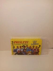 Presleys' Country Jubilee Autographed Concert VHS Tape - Foto 1 di 2