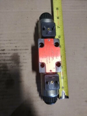 Electroválvula hidráulica Agro Hytos RPES3-0637Z11/02400E1/M Foto 1 de 4