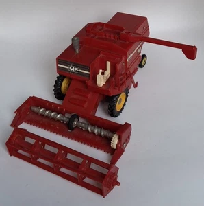Britains 1/32 Massey Ferguson MF 760 combine Harvester Mahdrescher 9570 Spares - Picture 1 of 9