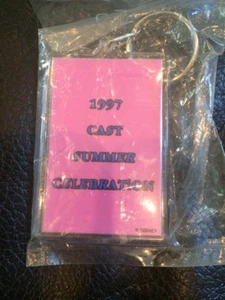 WALT DISNEY CAST MEMBER 1997 CAST SUMMER CELEBRATION KEY CHAIN - Picture 1 of 4