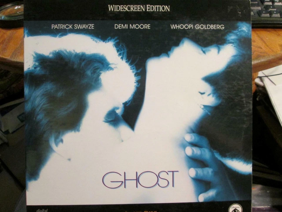 Ghost - Widescreen Edition (Laserdisc) - Image 1 of 1