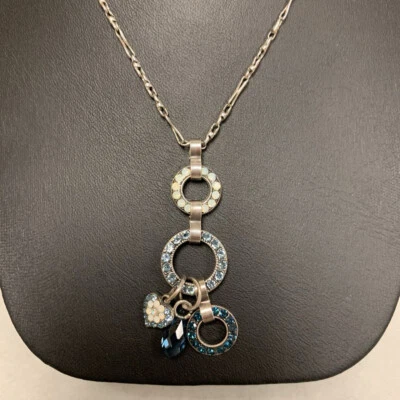 Collar Colgante Mariana Tonos Opalinos de Cristal Azul Círculos Dije 31" Foto 1 de 4