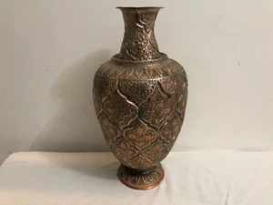 HUGE ANTIQUE COPPER VESSEL KETTLE POT JUG WITH FLORAL HANDHAMMERED ART HANDMADE - Picture 1 of 7