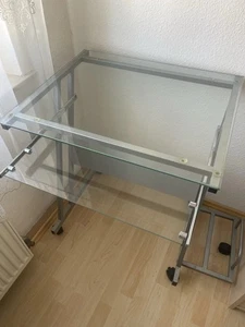 computertisch mit rollen - Bild 1 von 2