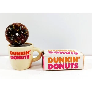DUNKIN DONUTS Box 12 Little Donuts & Coffee Cup w/Donut Fridge Magnets Vintage - Imagen 1 de 7